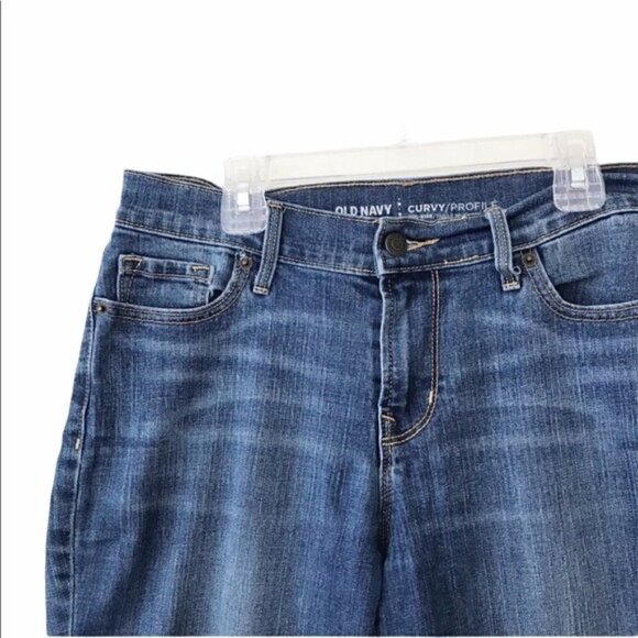 Old Navy Mid Rise Curvy Profile Jeans - Picture 3 of 5